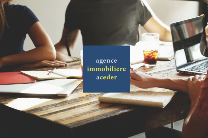 Comment Fidéliser les Clients d’une Agence Immobilière après l’Acquisition